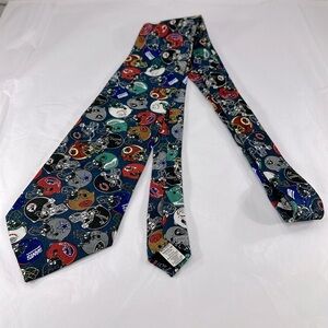 Team NFL Pro Football Helmets Multicolor on Navy Blue Silk Men’s Necktie ⭐️ EUC